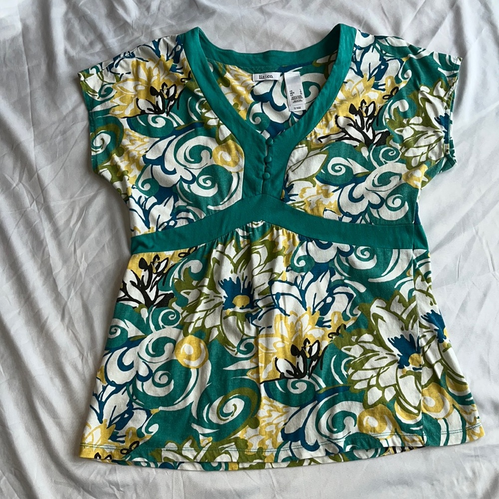 Liz & Co fitted tshirt